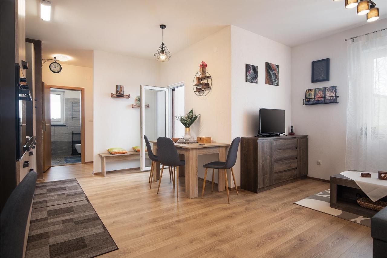 Apartment Little Gallery **** Rovinj Exterior foto